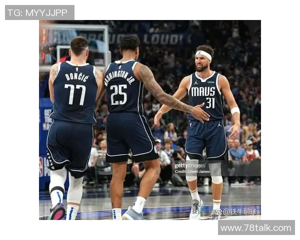 独行侠强势反弹克莱与布朗双双25分助球队终结连败